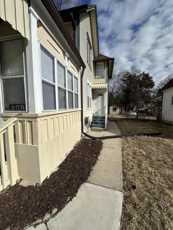 408 South Gardiner Avenue Rockford IL 61104