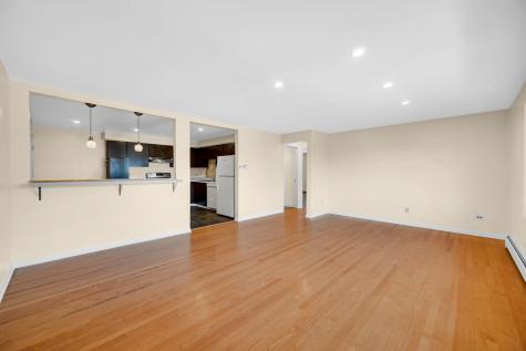 1211 Brown Street Des Plaines IL 60016