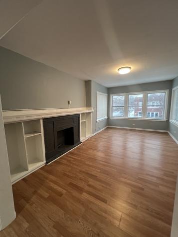 7800 South Burnham Avenue Chicago IL 60649