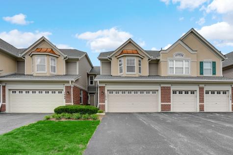 1472 Pinehurst Circle Vernon Hills IL 60061