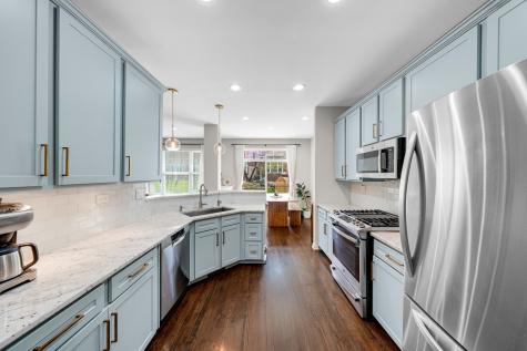 1472 Pinehurst Circle Vernon Hills IL 60061