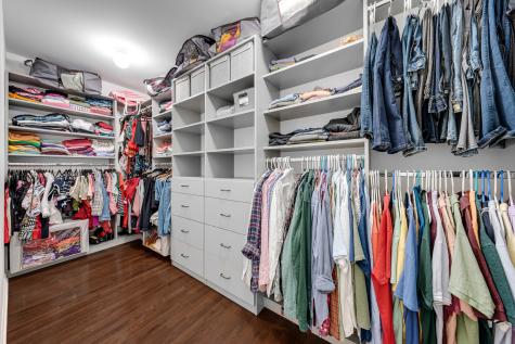 1472 Pinehurst Circle Vernon Hills IL 60061