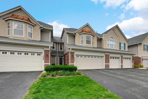 1472 Pinehurst Circle Vernon Hills IL 60061