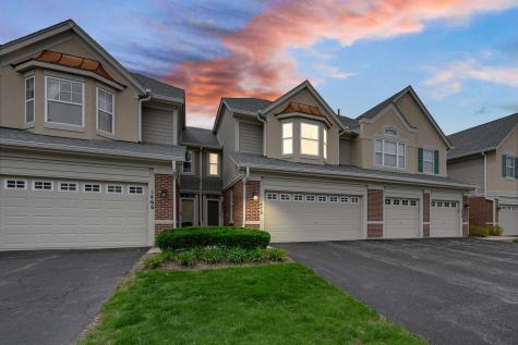 1472 Pinehurst Circle Vernon Hills IL 60061