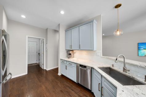 1472 Pinehurst Circle Vernon Hills IL 60061