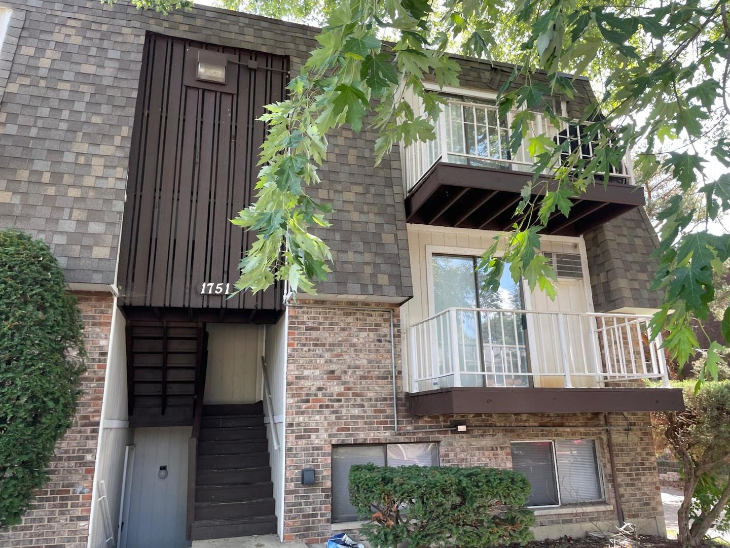 1751 Felten Road Aurora IL 60505