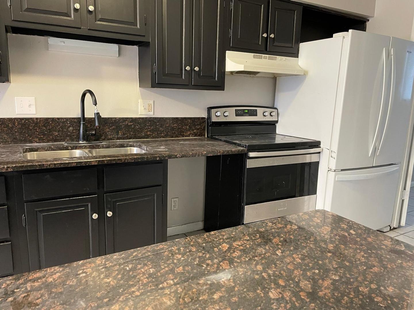 1751 Felten Road Aurora IL 60505