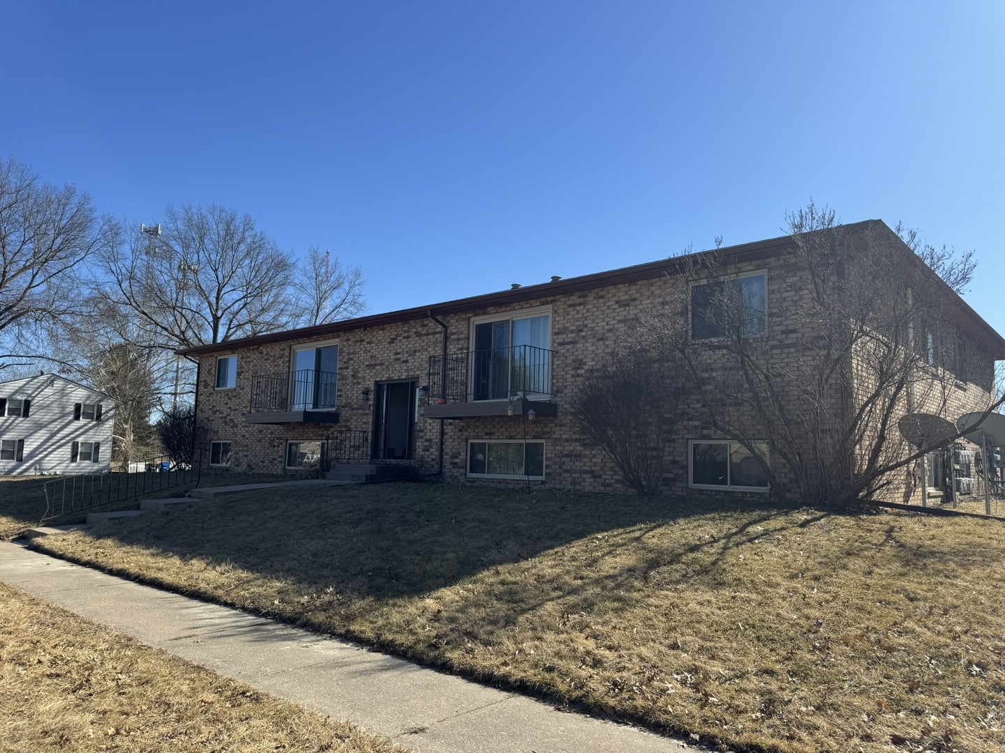 310 30TH Ave Court Moline IL 62165