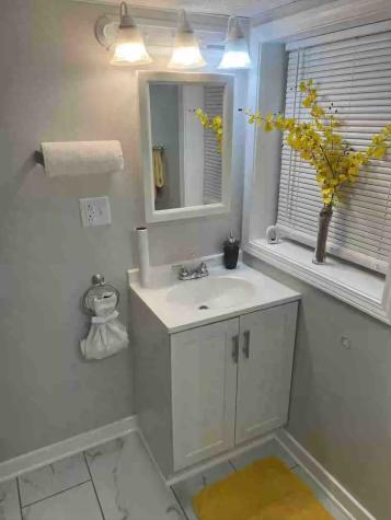 10434 South Wentworth Avenue Chicago IL 60628