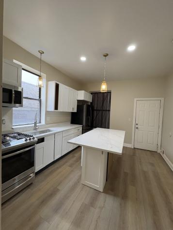 1628 North Kimball Avenue Chicago IL 60647
