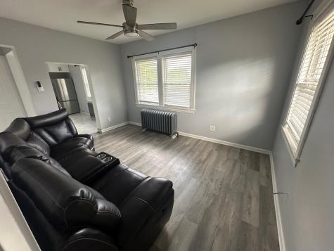 6 South Monterey Avenue Villa Park IL 60181