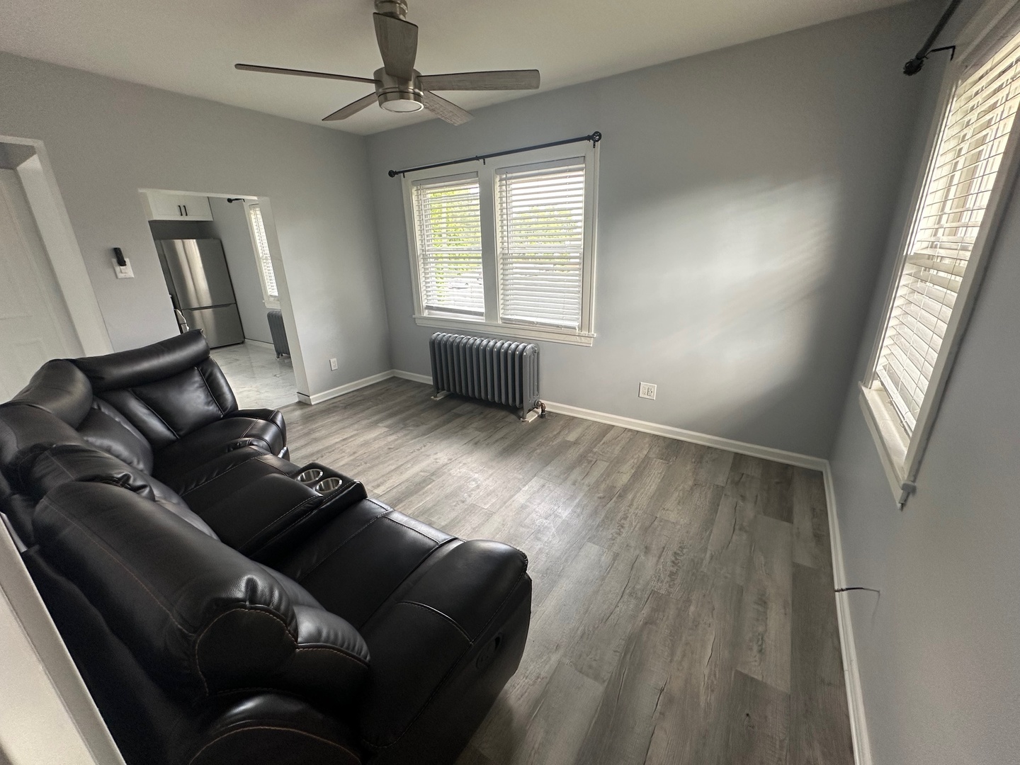 6 South Monterey Avenue Villa Park IL 60181