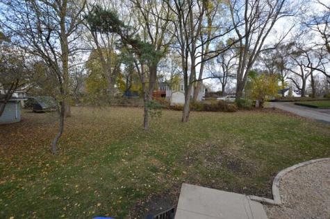 3916 East Lake Shore Drive Wonder Lake IL 60097