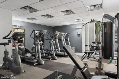 2930 North Sheridan Road Chicago IL 60657