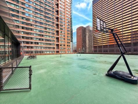 211 East Ohio Street Chicago IL 60611