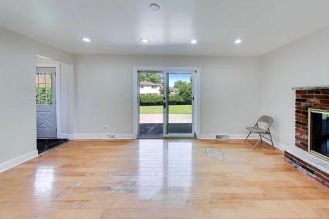 1526 Carrol Court Darien IL 60561