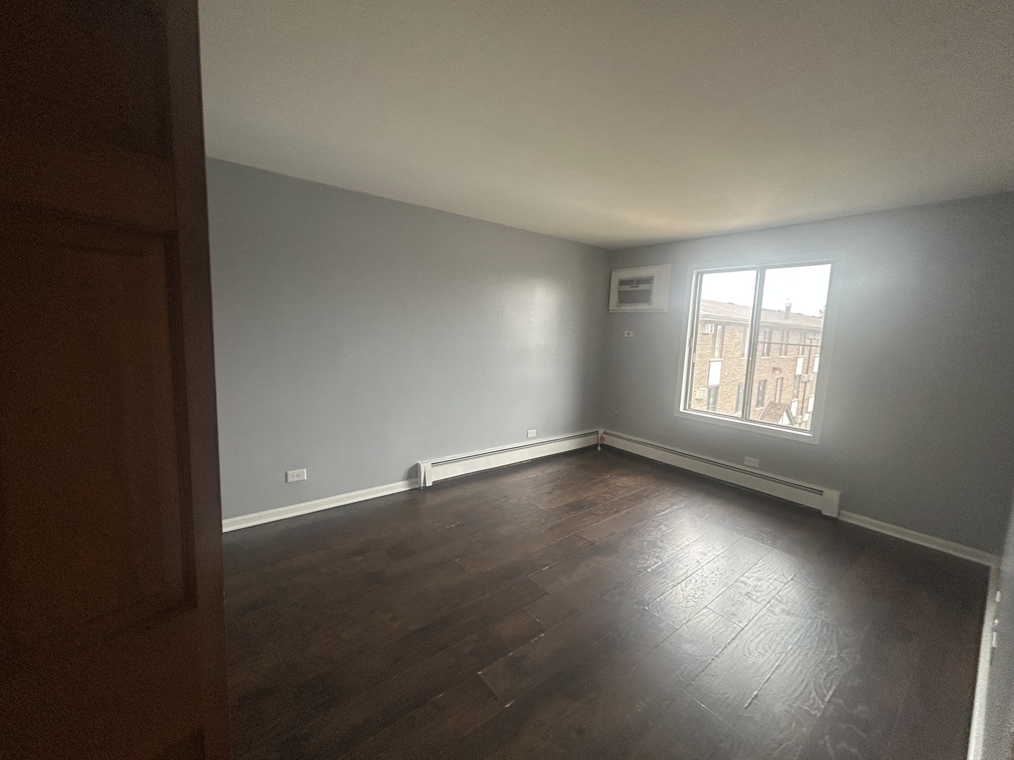 169 Gregory Street Aurora IL 60504