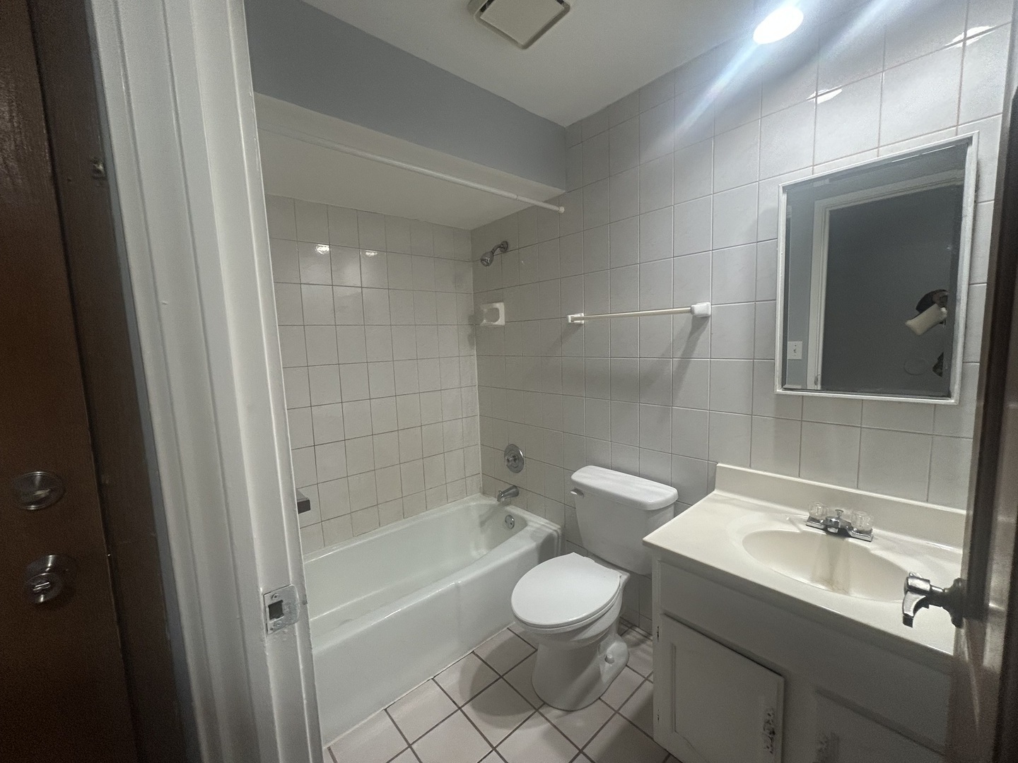 169 Gregory Street Aurora IL 60504