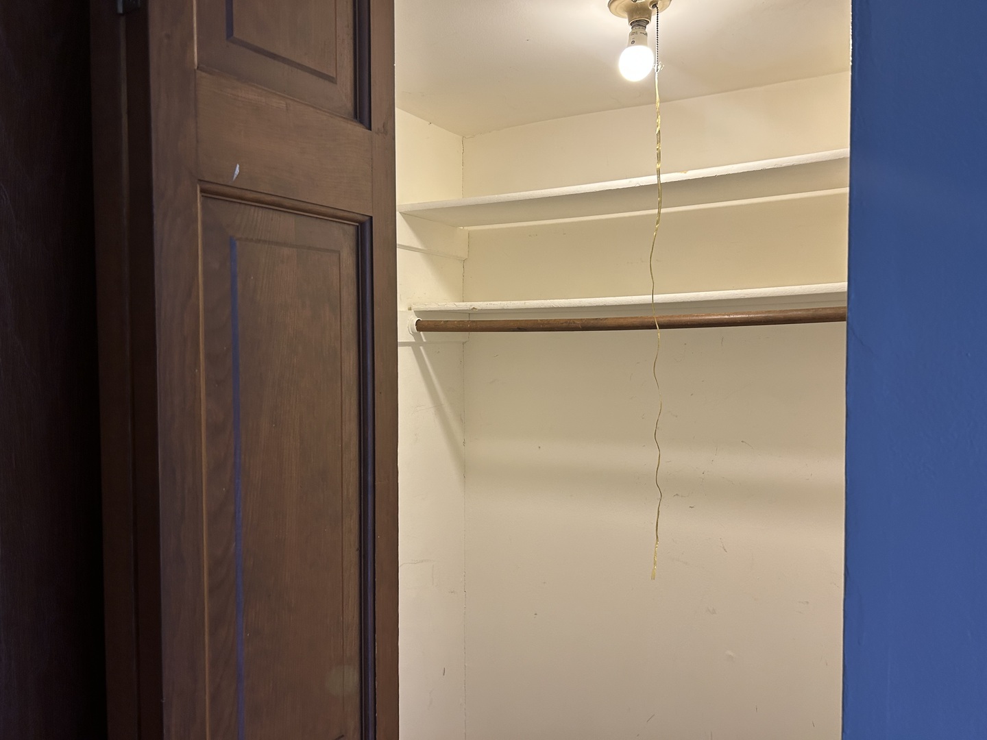169 Gregory Street Aurora IL 60504