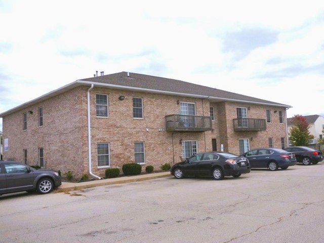 555 Strack Street Cortland IL 60112