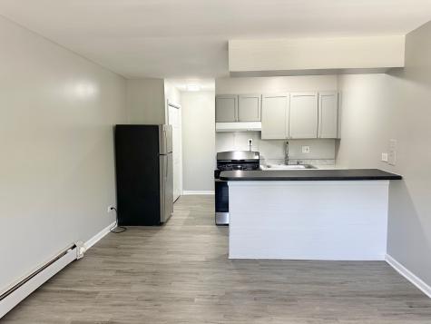 1940 Mark Avenue Elgin IL 60123