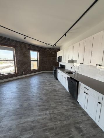 1572 North Milwaukee Avenue Chicago IL 60622