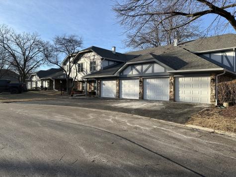 1310 Cromwell Court Vernon Hills IL 60061