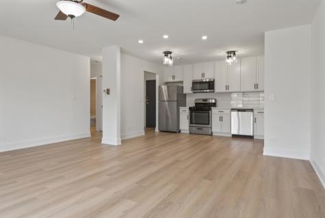 5202 Washington Street Downers Grove IL 60515