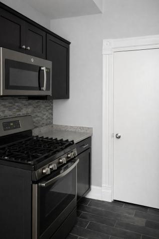 1959 West Dickens Avenue Chicago IL 60614