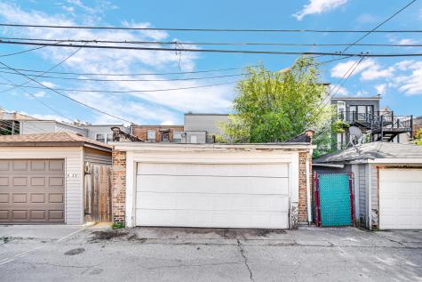 6424 South Ingleside Avenue Chicago IL 60637