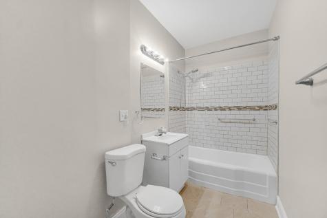 6424 South Ingleside Avenue Chicago IL 60637