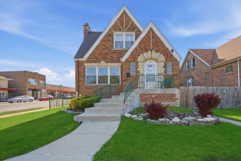 7058 South Fairfield Avenue Chicago IL 60629