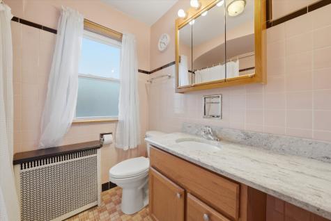 7058 South Fairfield Avenue Chicago IL 60629