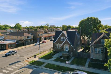 7058 South Fairfield Avenue Chicago IL 60629