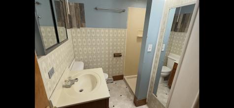 709 Lake Shore Drive Wauconda IL 60084