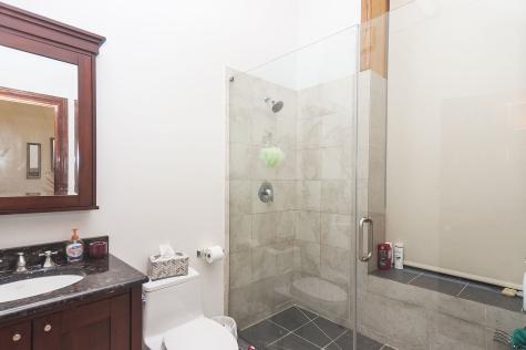 548 North Wells Street Chicago IL 60654