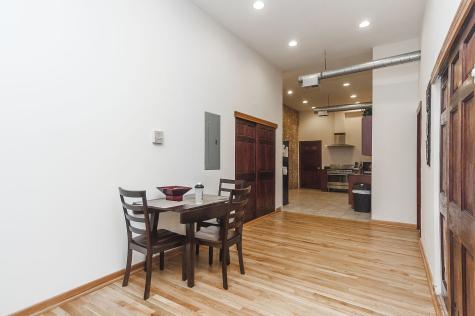 548 North Wells Street Chicago IL 60654