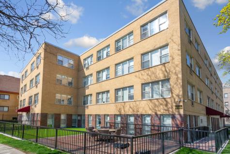 1303 West Estes Avenue Chicago IL 60626