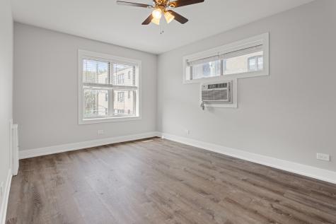 1303 West Estes Avenue Chicago IL 60626