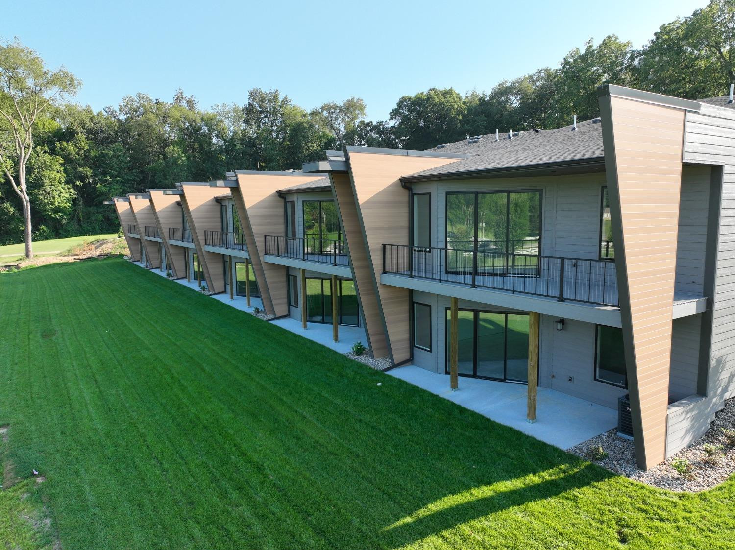 170 Yard Perfect Drive Laporte IN MLS 544676 569,900 McColly