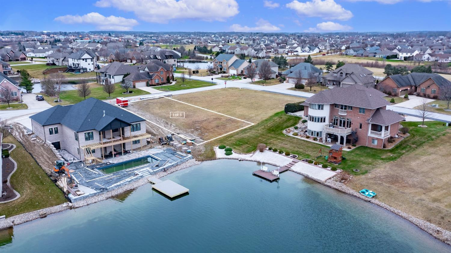 8160 Lakeview Court Winfield IN MLS 545395 184,900 McColly Real