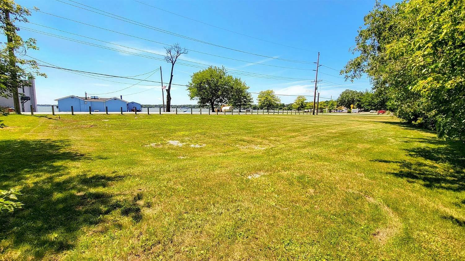 7804 Lake Shore Drive Cedar Lake IN MLS 542142 59,900 McColly