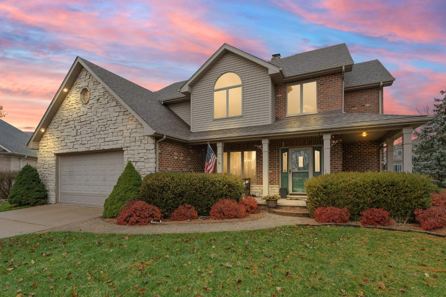 117 Valley View Lane Dyer IN MLS 542120 549,900 McColly Real Estate