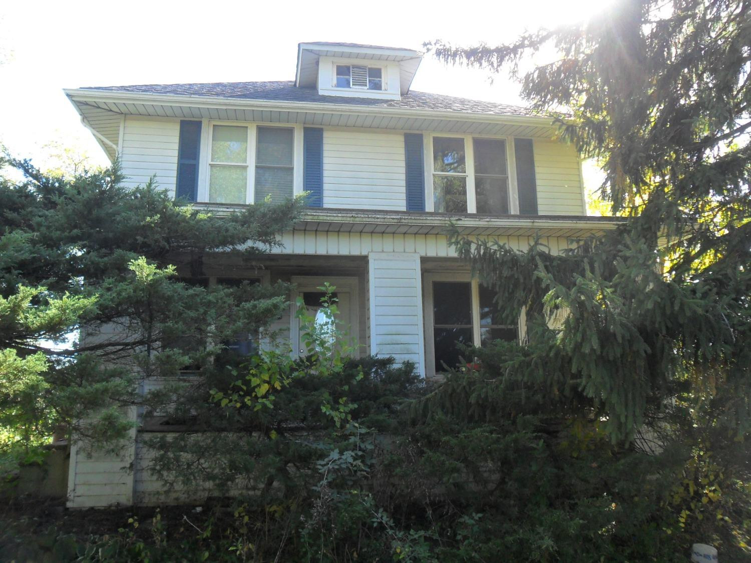 2911 E 109th Avenue Crown Point IN MLS 483590 399,900 McColly