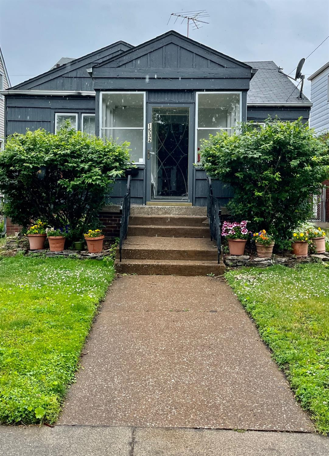 1532 Warwick Avenue, Whiting IN 532087 McColly Real Estate