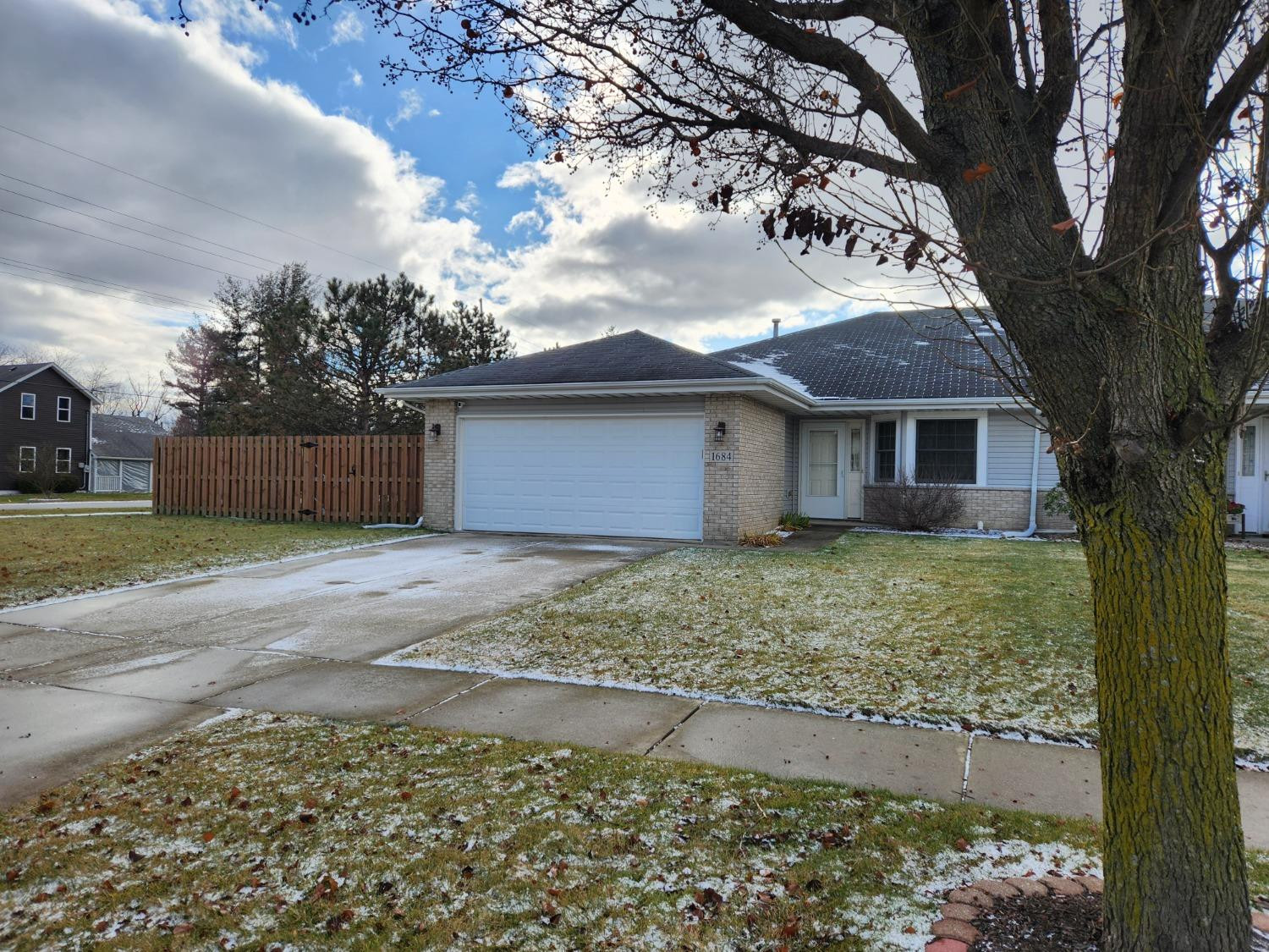 1684 Jonquil Drive Lowell IN MLS 543005 237,890 McColly Real Estate