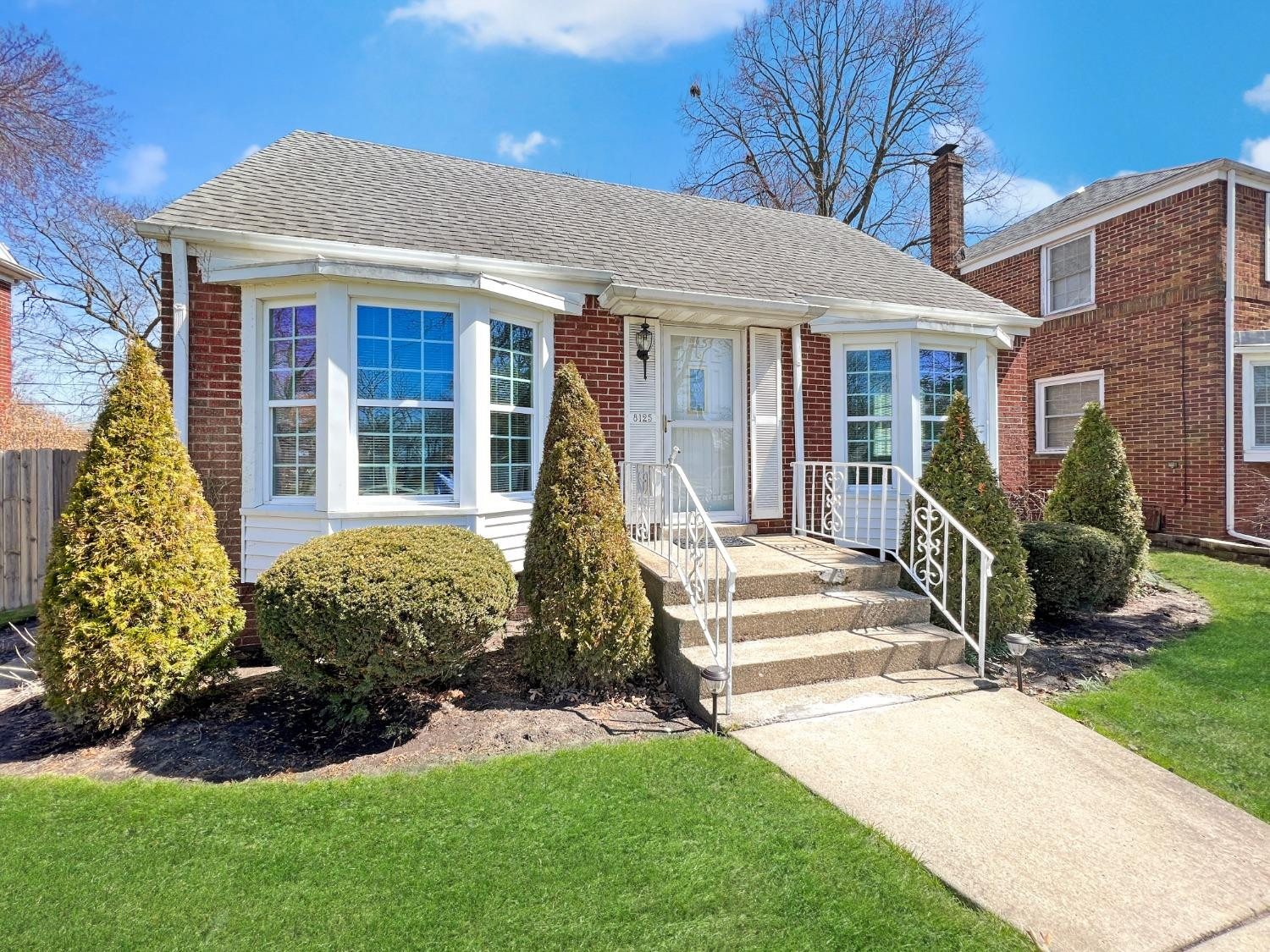 8125 Hohman Avenue Munster IN MLS 528882 199,750 McColly Real