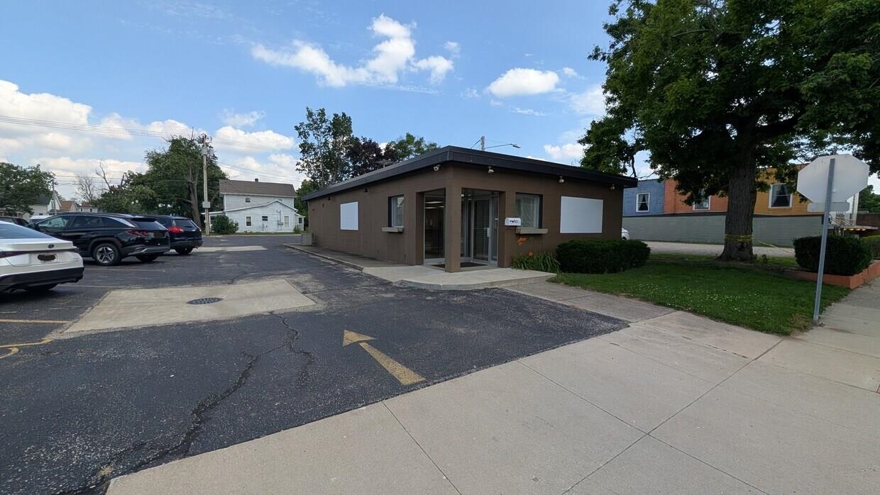 922 Division Street Mishawaka IN 46545
