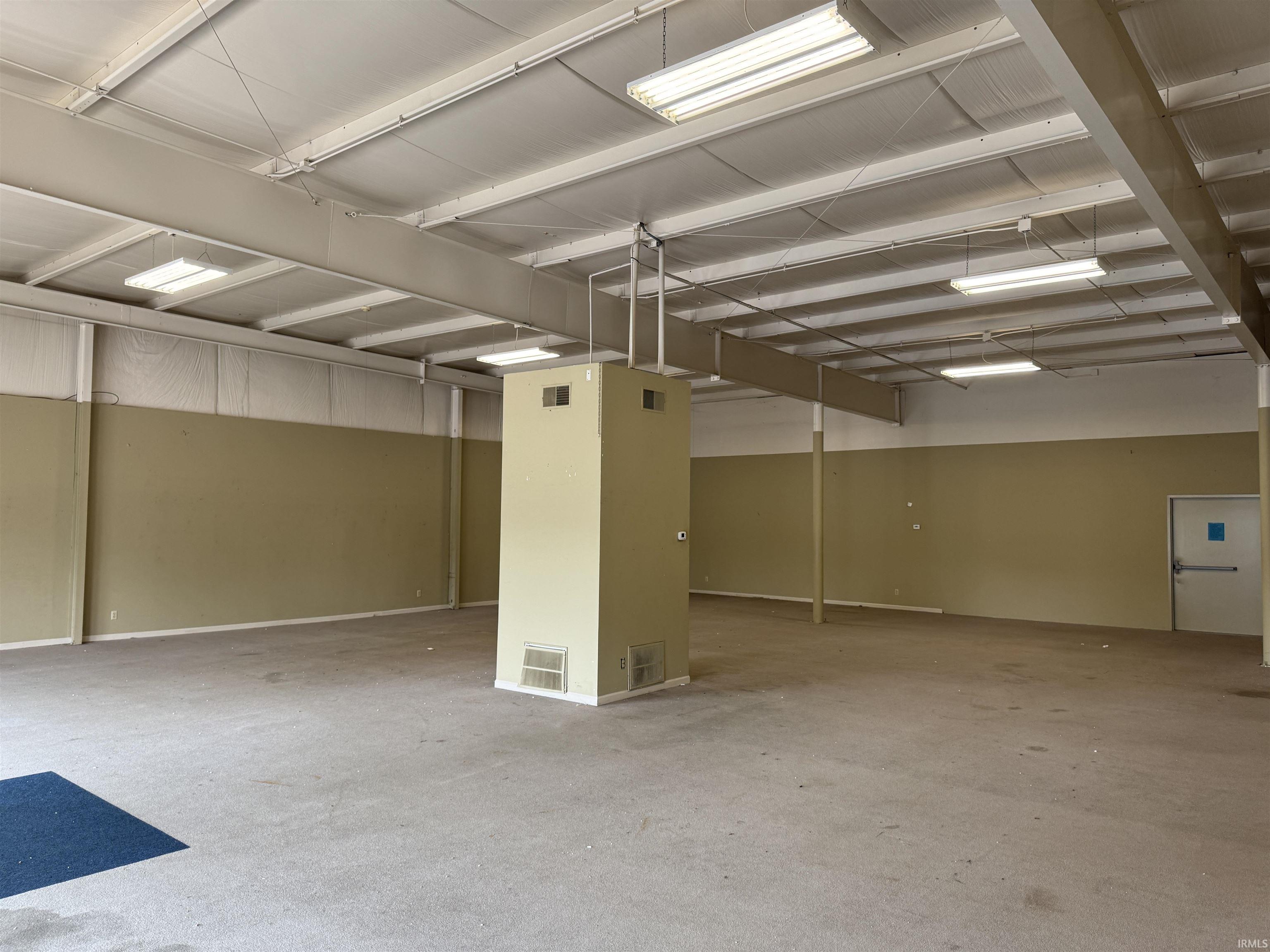 2166 N Oak Drive Plymouth IN 46563