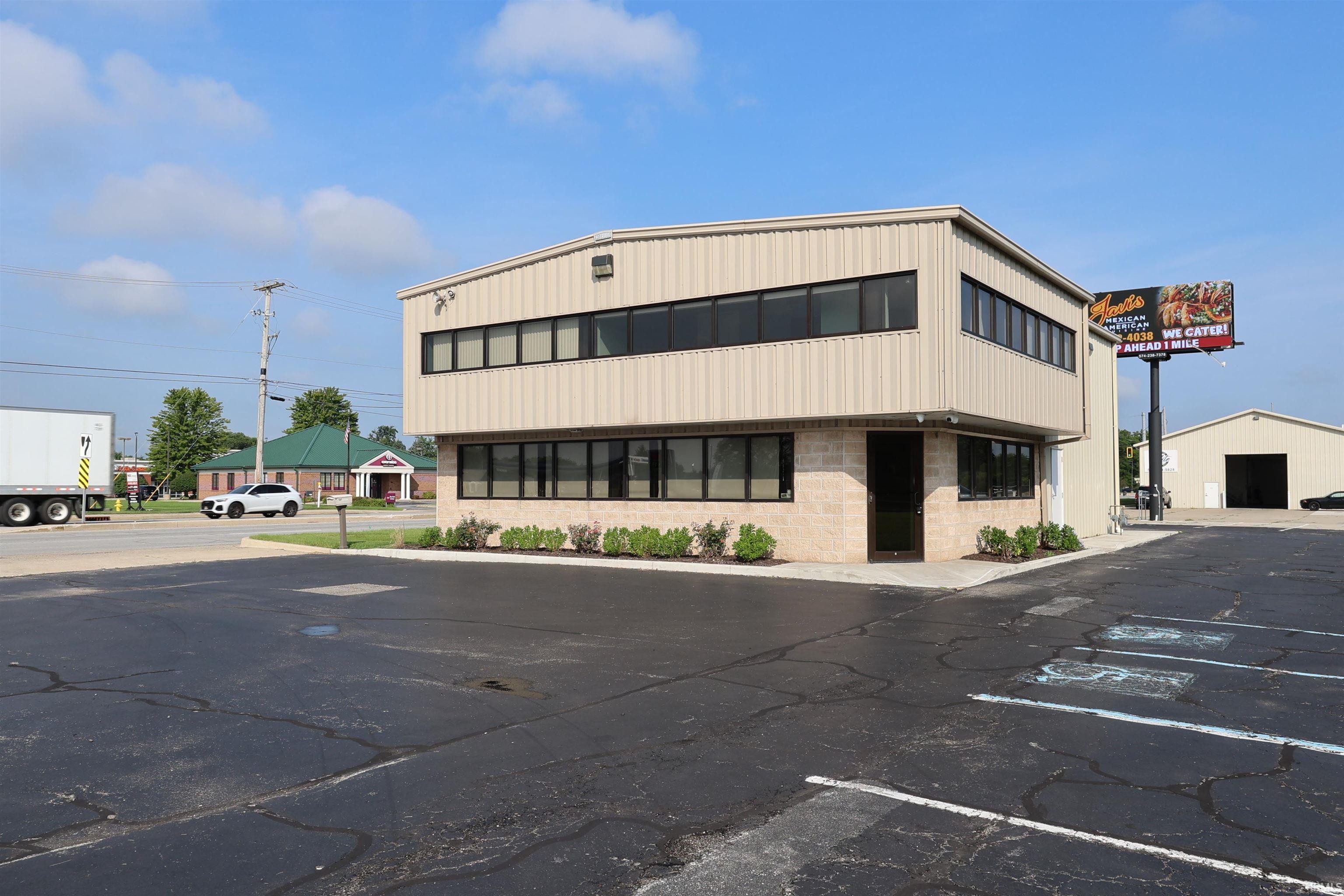 23119 Us 33 Elkhart IN 46517